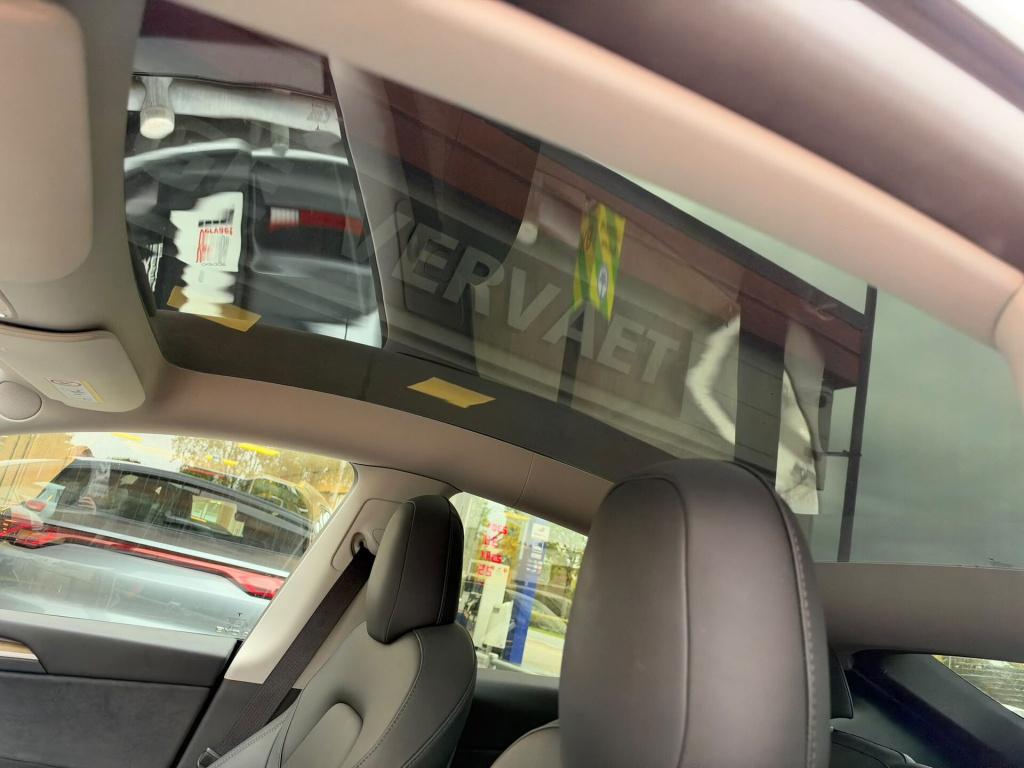 Tesla Model Y long range awd 75 kwh