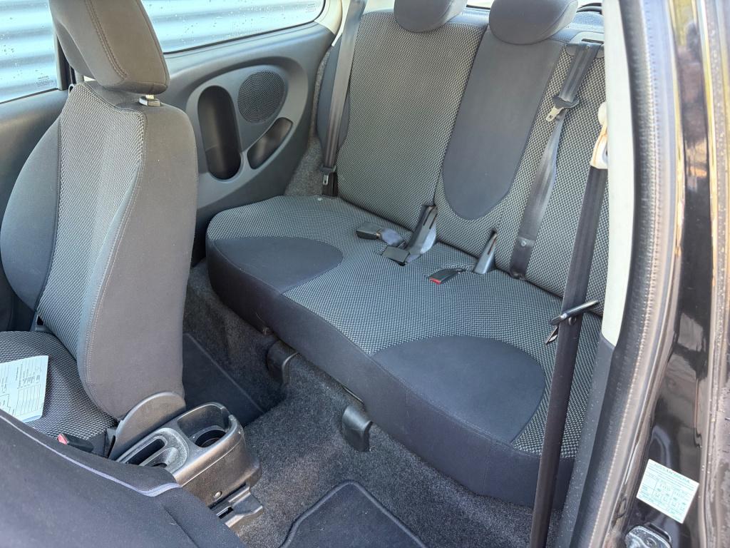 Nissan Micra 1.2 acenta