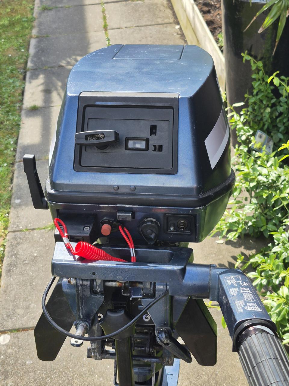 Yamaha 9.9 pk viertakt kortstaart  (elektrische starter)
