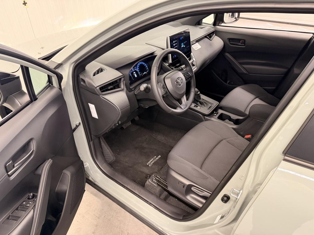 Toyota Corolla Cross hybrid 140 active