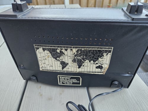 Jaren 70 Venturer wereldontvanger Model Multiband Receiver HA 5700 CB