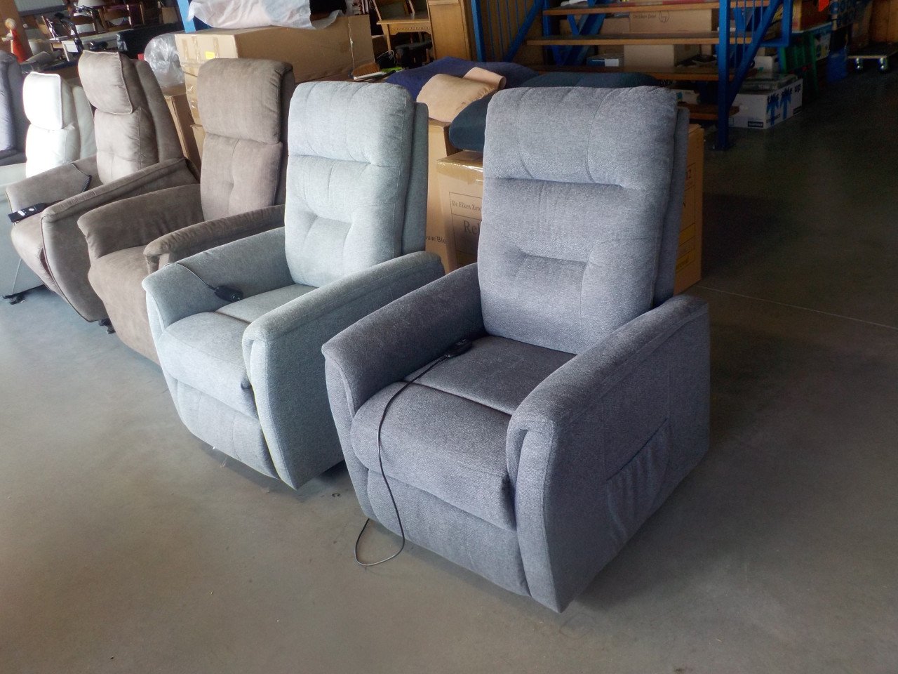 Nieuwe stoffen elektrische sta-op relax fauteuil SPECIALE AANBIEDING