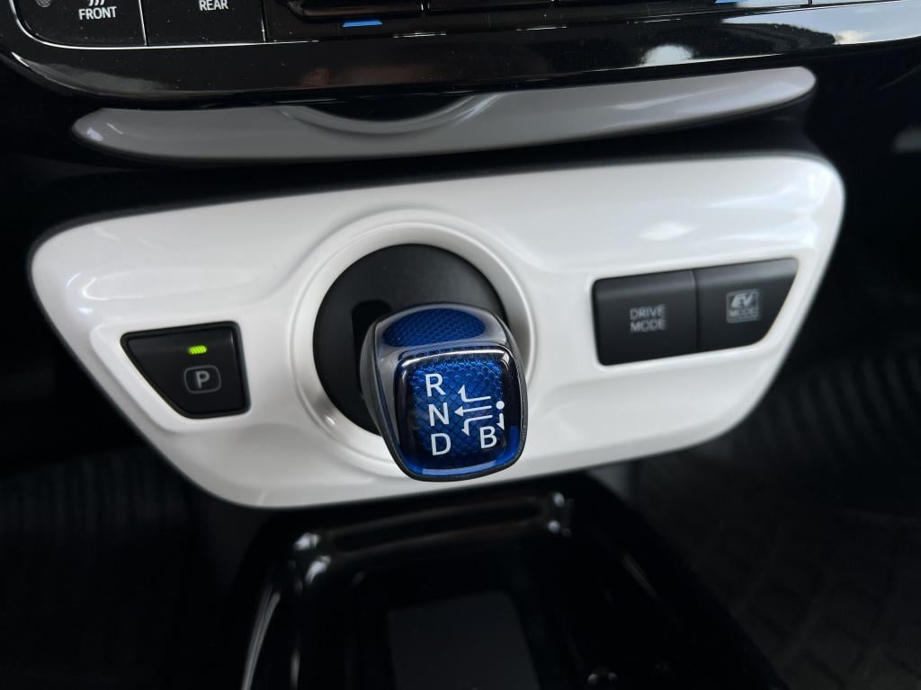 Toyota Prius 1.8 executive