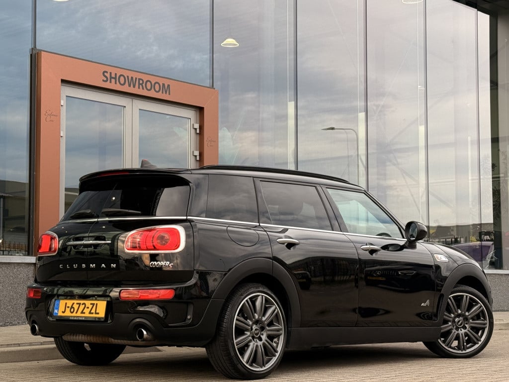 Mini Clubman mini 2.0 cooper s all4 chili serious business | leder | pano |