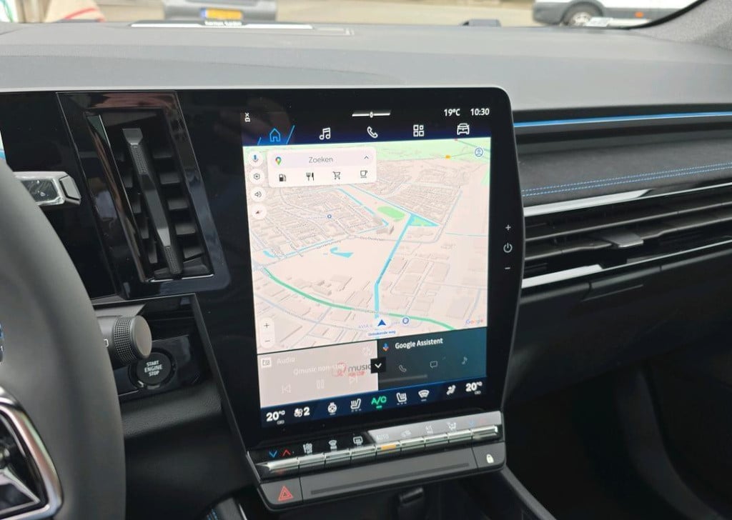 Renault Austral 1.2 e-tech full hybrid 200 iconic esprit alpine - demo /  n