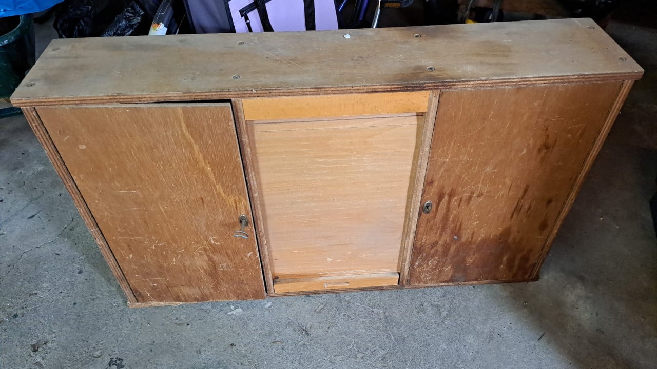 Houten garage kast