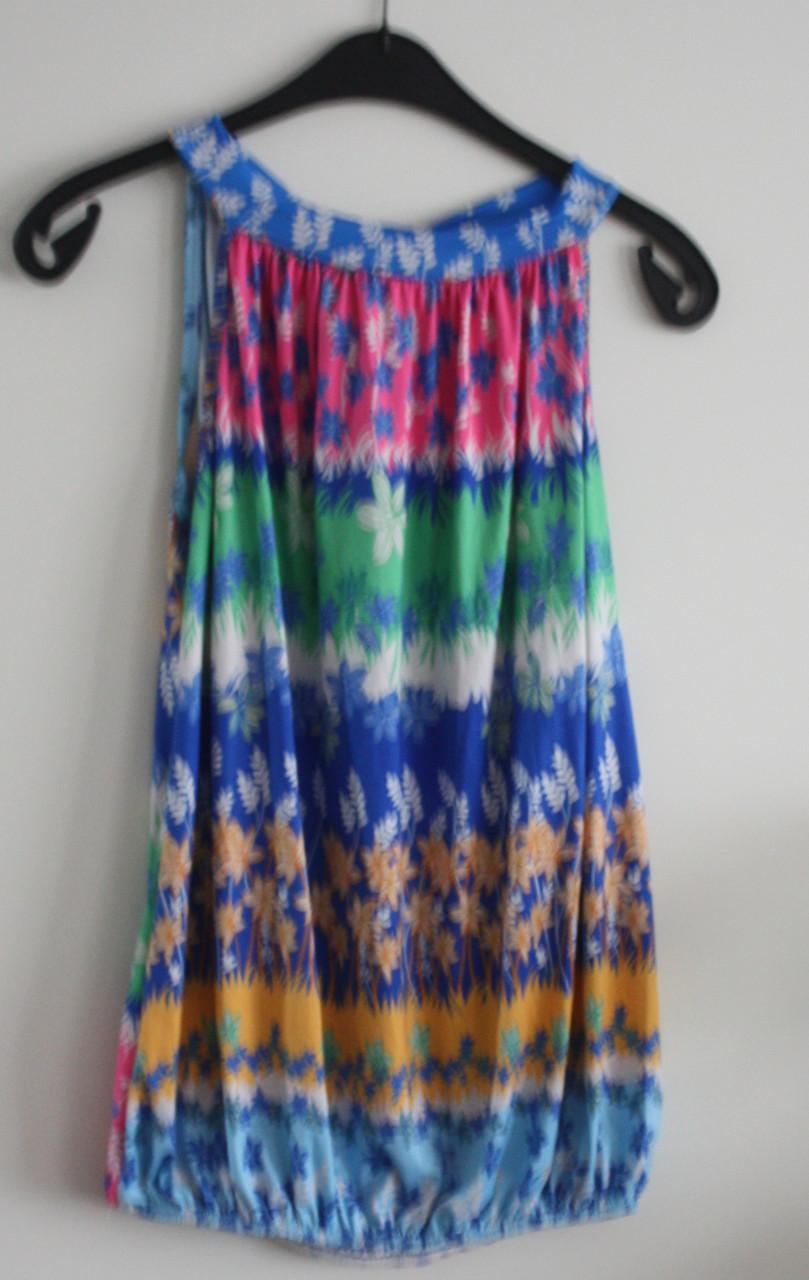 Gekleurde bloemen top maat s-m