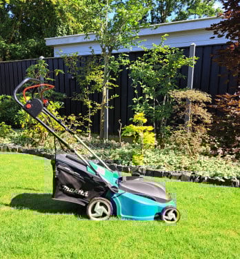 Grasmaaier Makita ELM 3800 230 V 38 cm