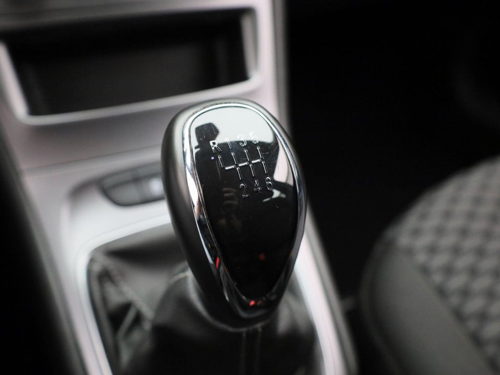 Opel Astra 1.2 business edition | navigatie | apple carplay / android auto 