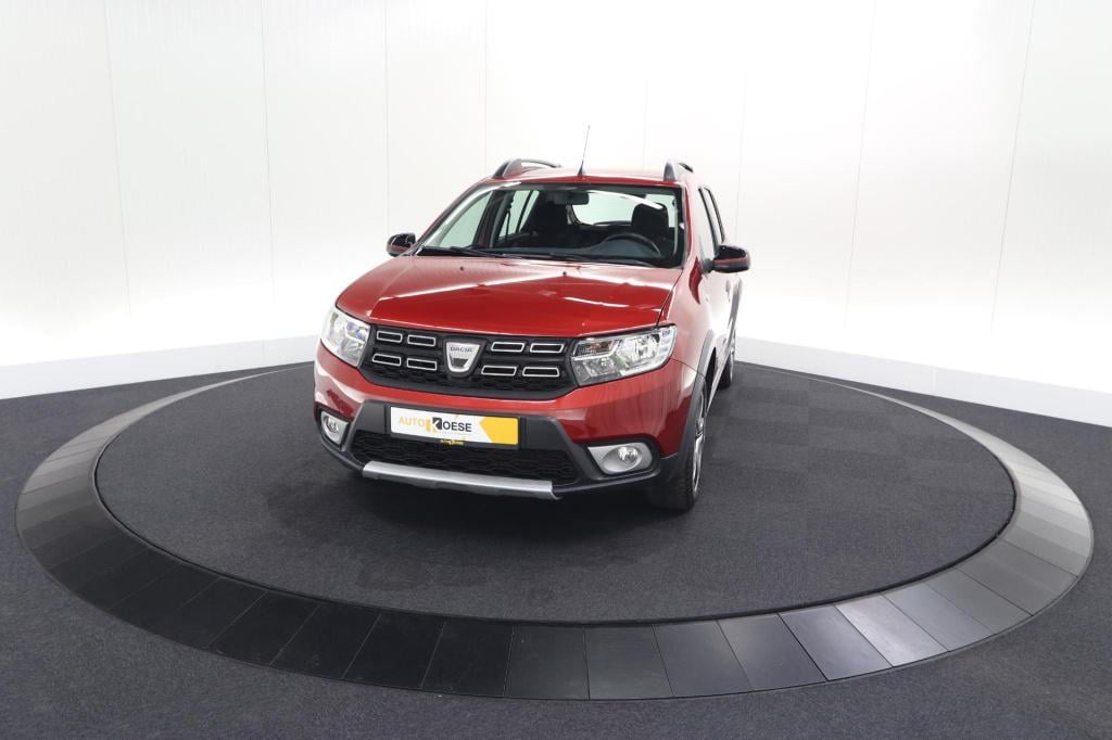 Dacia Sandero tce 90 tech road | trekhaak | navigatie | parkeersensoren
