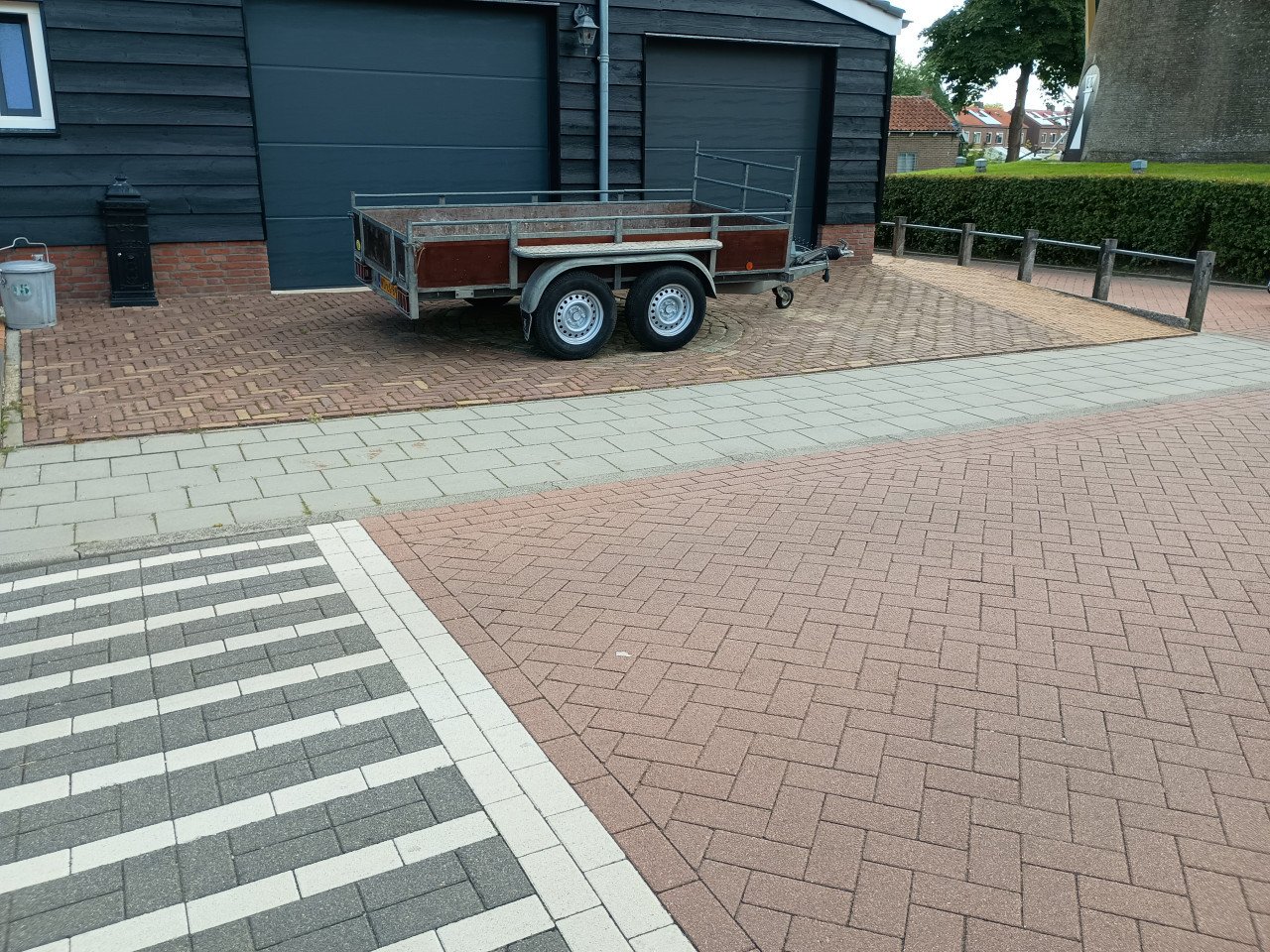 Te koop 2700KG bakwagen 305x150