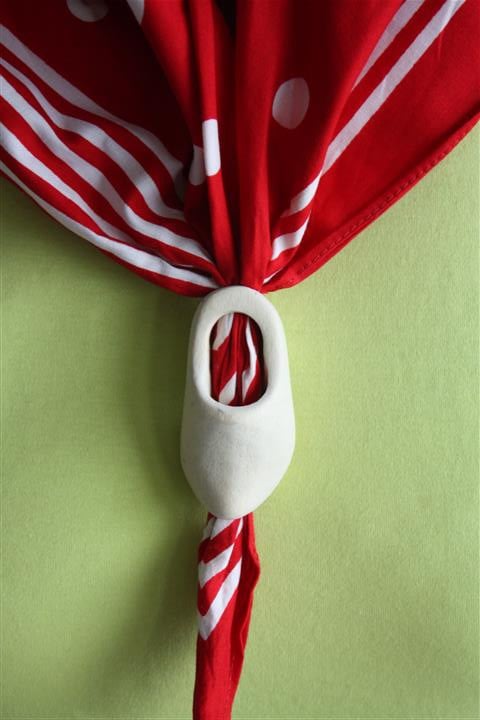 Dasklompje met zakdoek Blank klompje Grootte: 7 cm. Klompje Euro  2,50