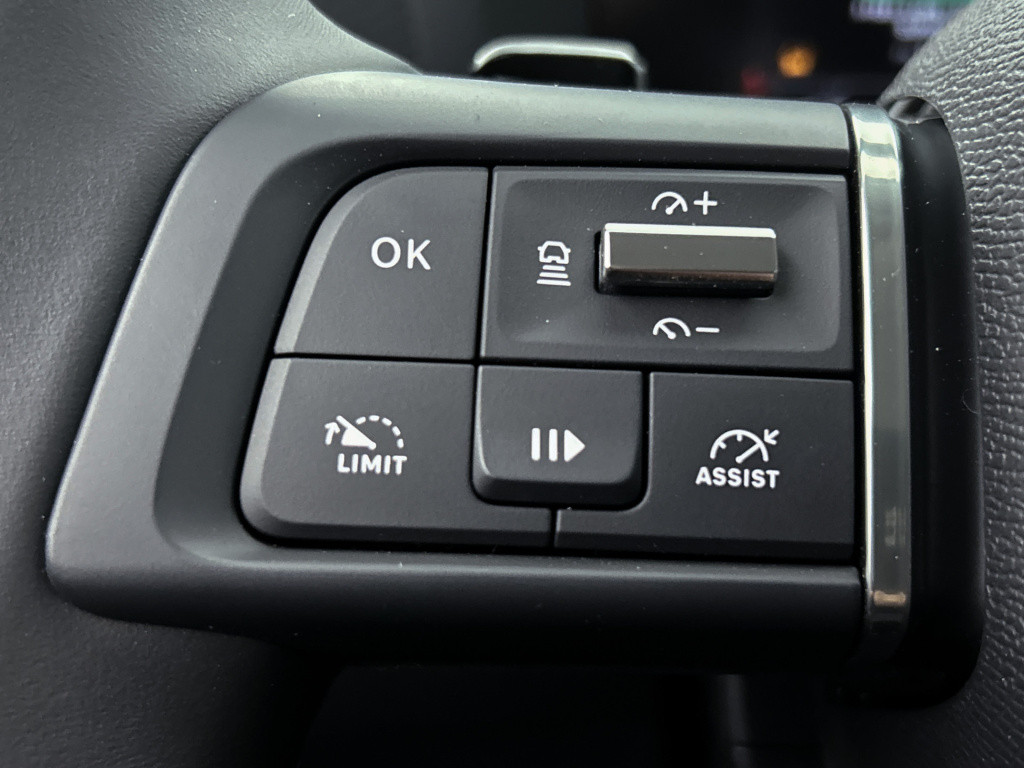 Citroen C4 hybrid 145pk automaat business private lease € 489,- pm - 48mnd 