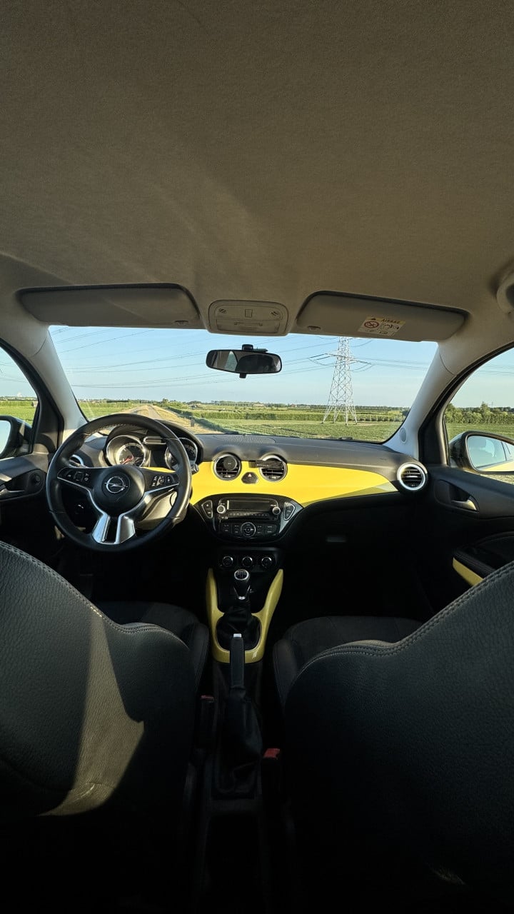 Opel Adam 1.4 | Geel | Cruise Control | Airco | Bluetooth | APK 17-02-2026