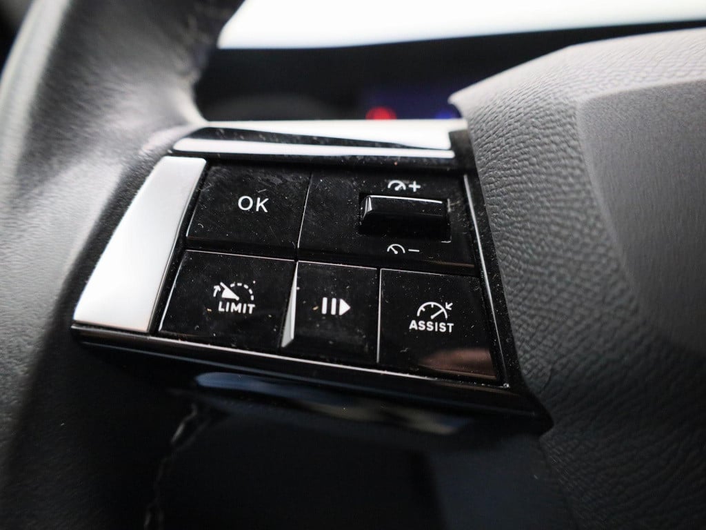 Opel Astra 1.2 edition | navigatie | climate control | parkeersensoren