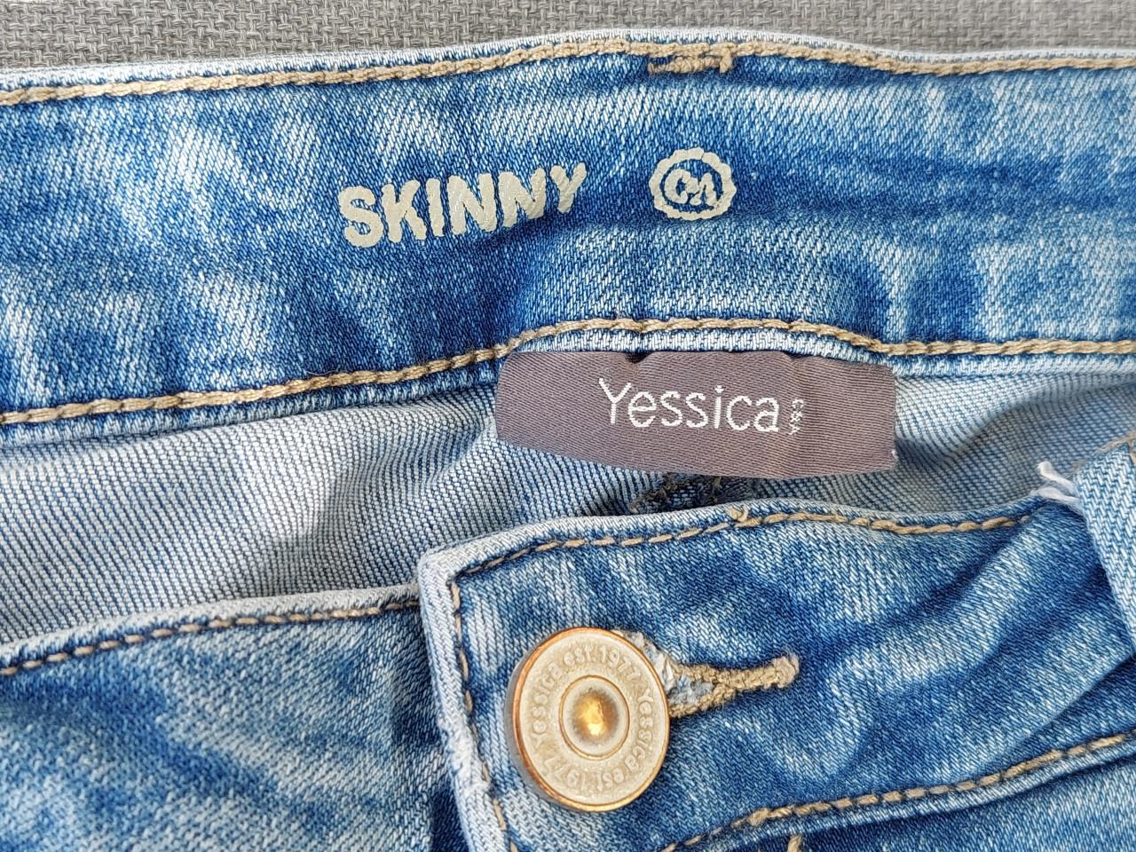 Yessica damesjeans mt 38 met stoere lappen op broekspijp