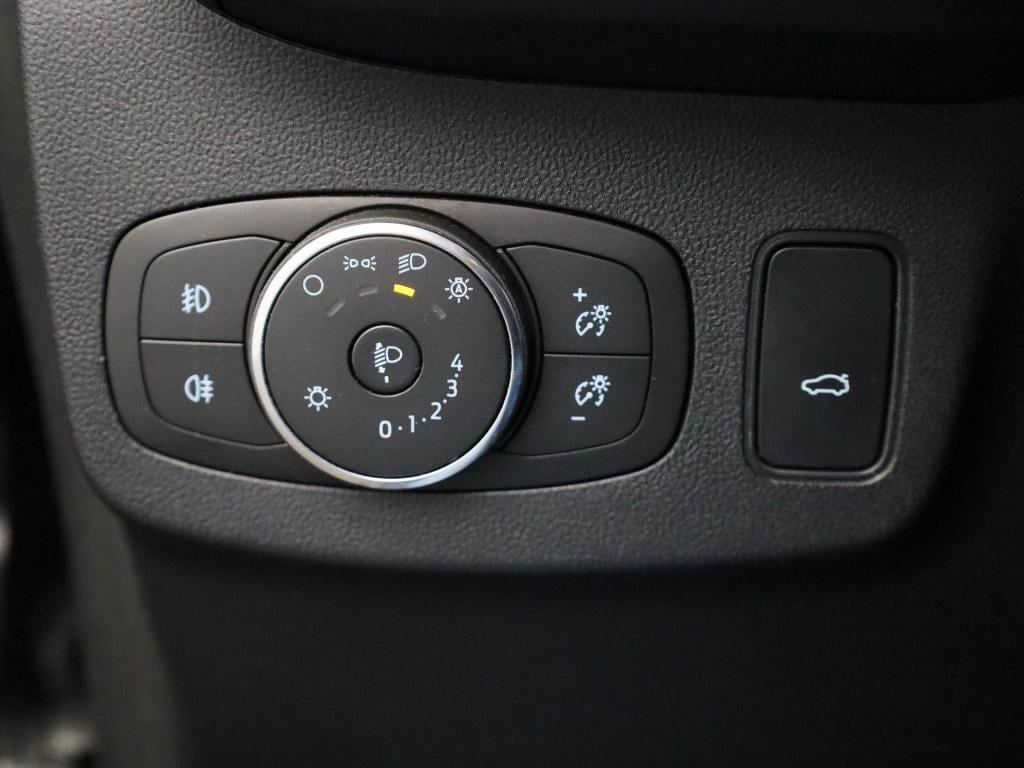 Ford Puma 1.0 ecoboost hybrid titanium | automaat | lmv | trekhaak | naviga