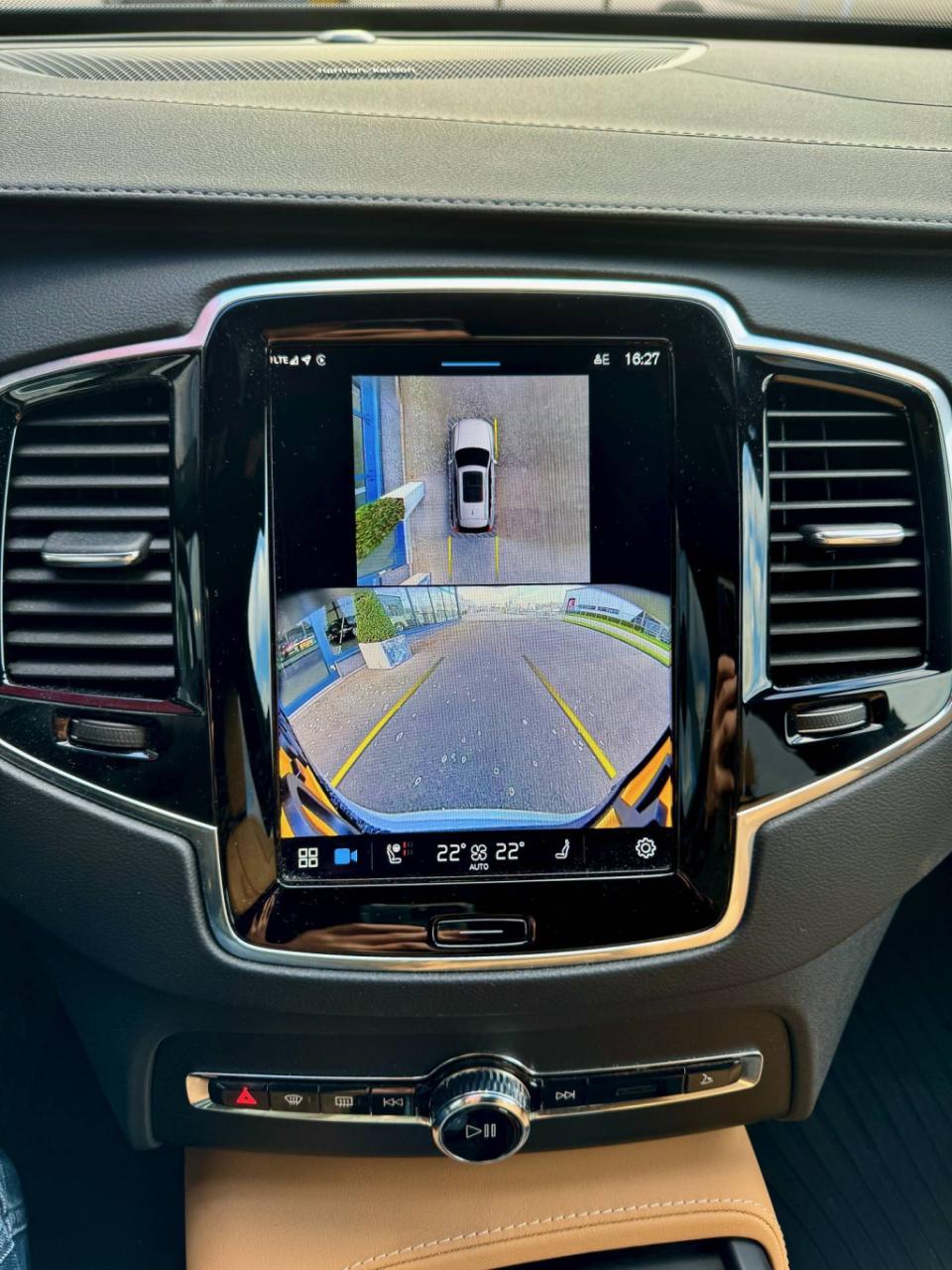 Volvo XC90 2.0 t8 recharge awd ultra dark 22" leder luchtvering massage