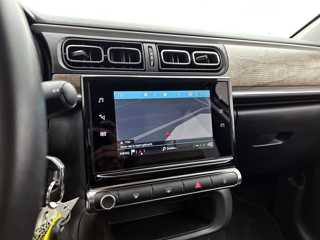 Citroen C3 110 pk automaat shine | rijklaar | comfort seats | 17" lichtmeta