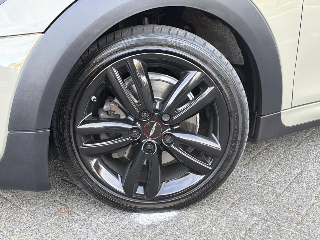 Mini Cooper S Cabrio 2.0 jcw aero-pakket
