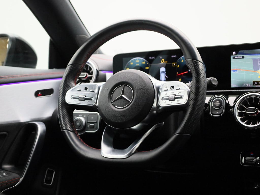 Mercedes-Benz Cla shooting brake 180 business solution amg | automaat | nav