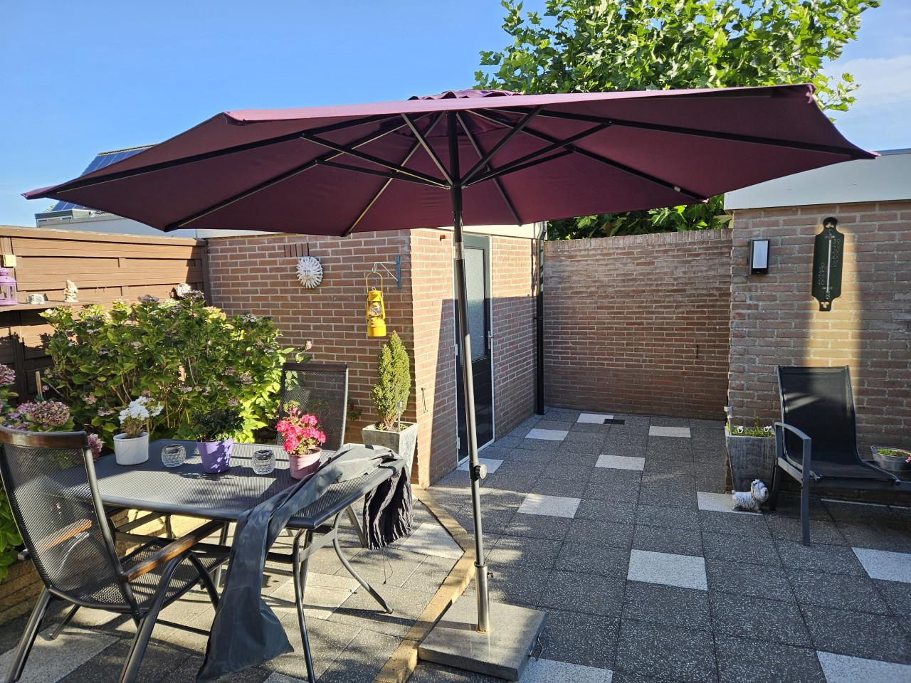 Tuinkussens en Parasol en Voet