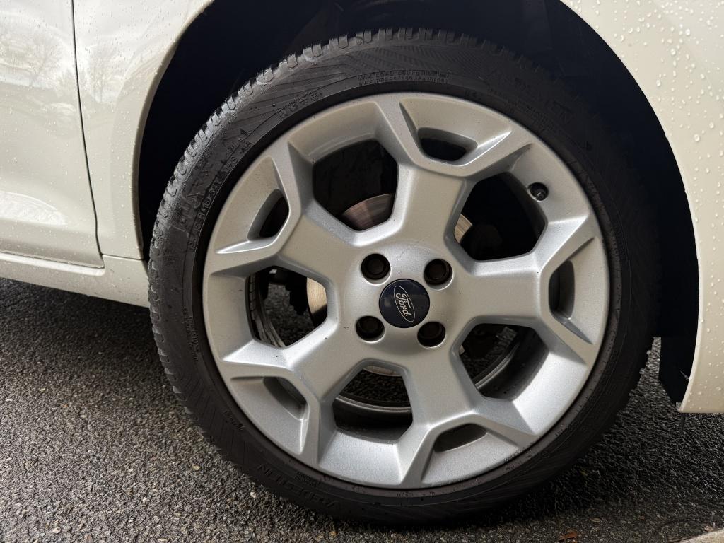 Ford KA 1.2 cool & sound s/s