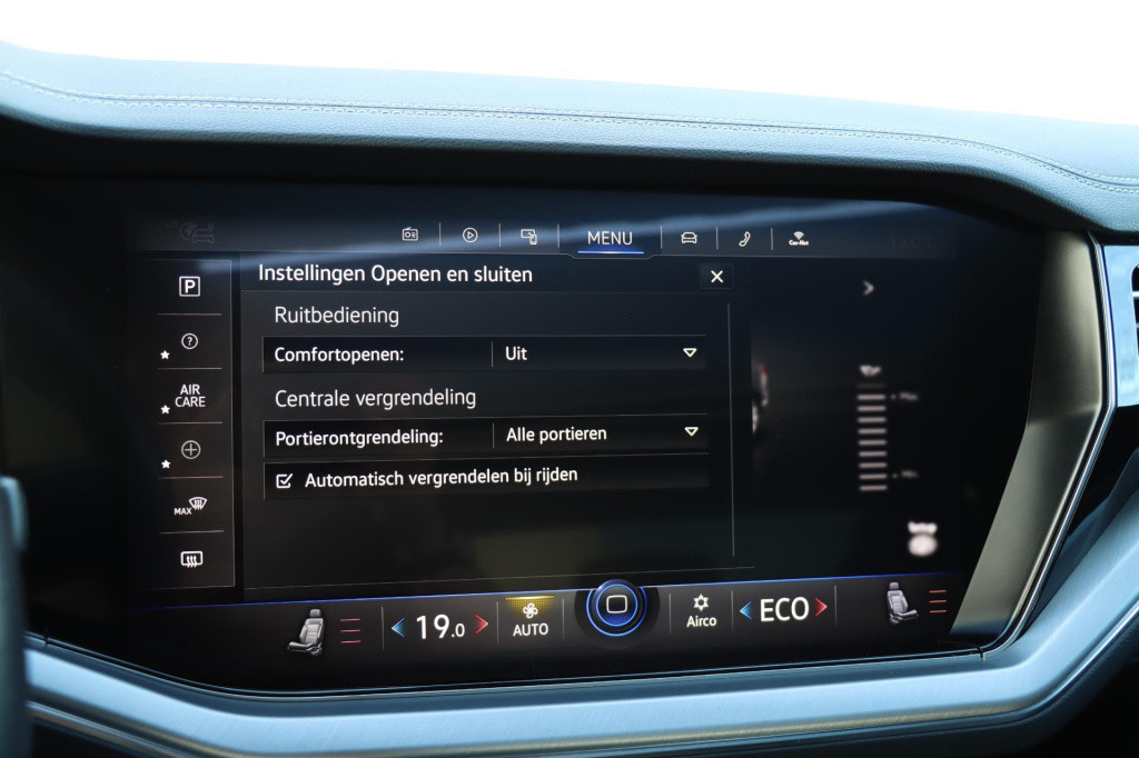 Volkswagen Touareg 3.0 tsi ehybrid elegance 380pk tiptronic