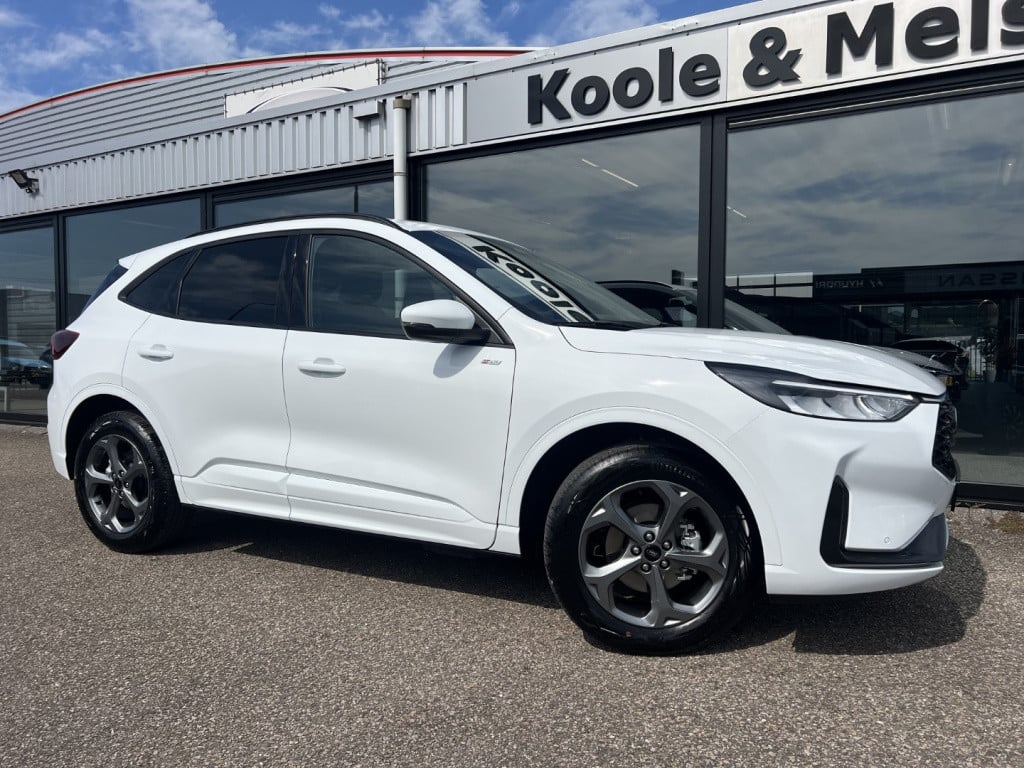 Ford Kuga 2.5 plug in hybrid 243pk e-cvt st-line
