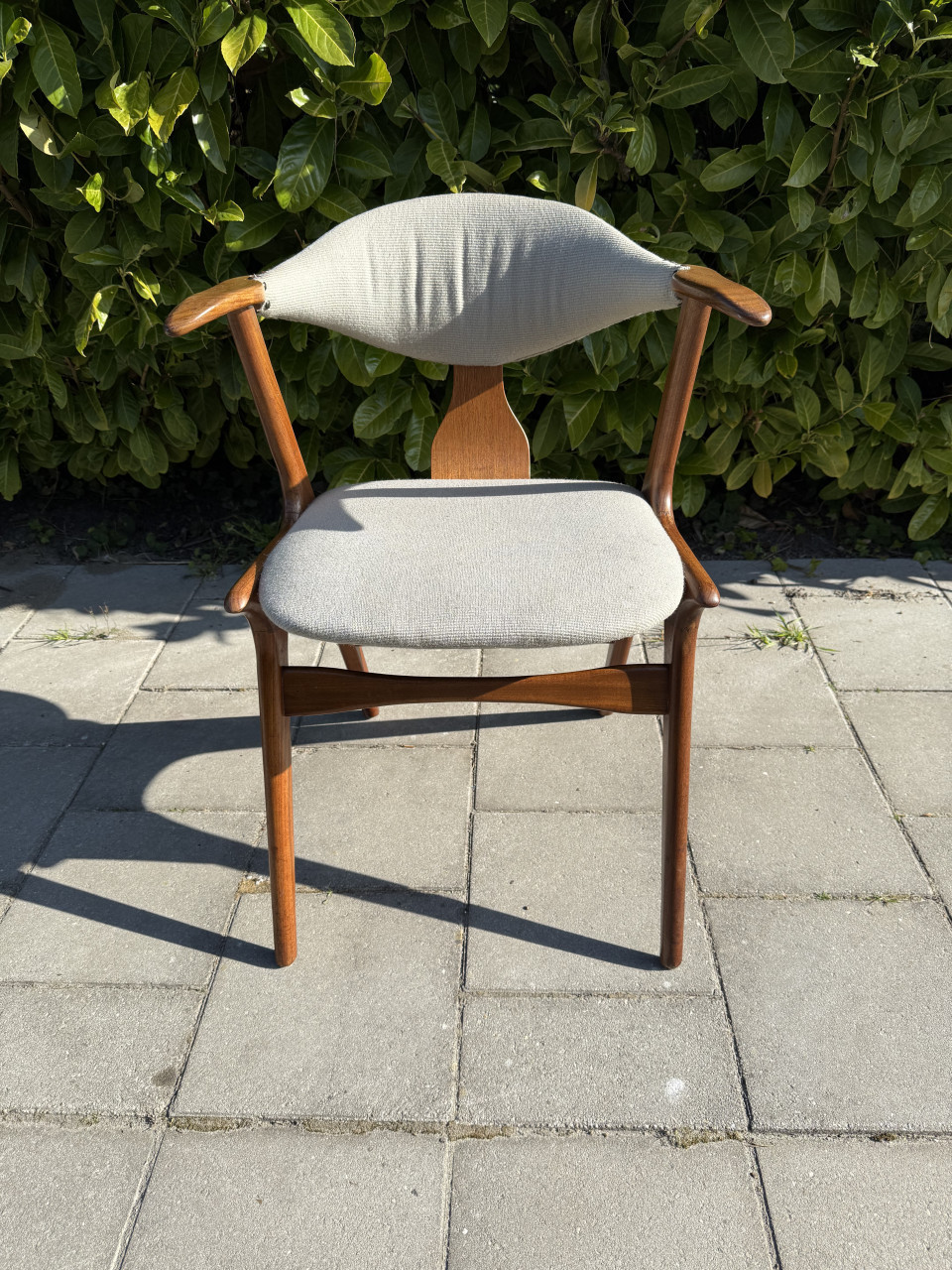 Vintage stoel. Webe by Louis van Teeffelen cow horn chair