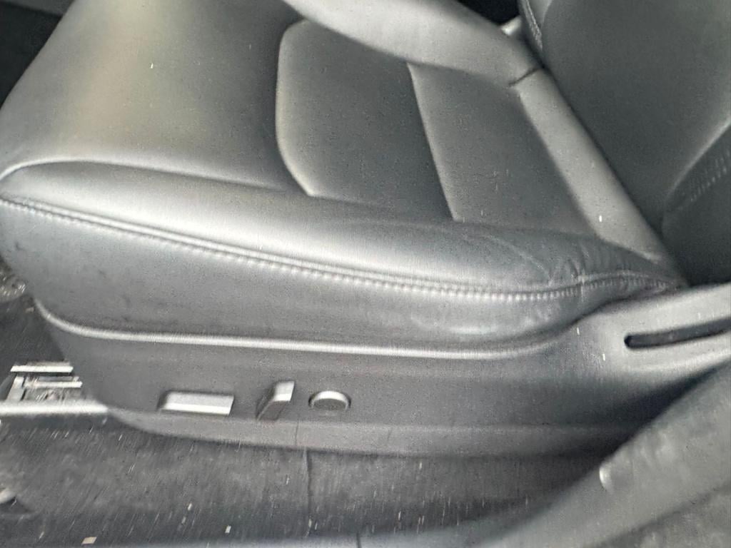 Tesla Model Y long range awd 75 kwh