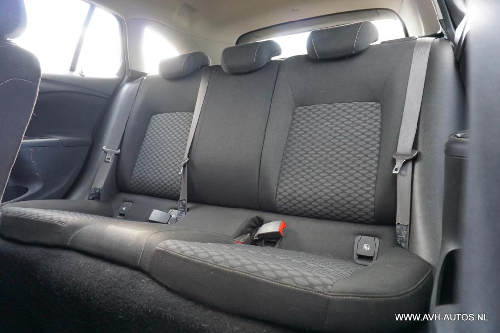 Opel Astra sports tourer 1.0 online edition