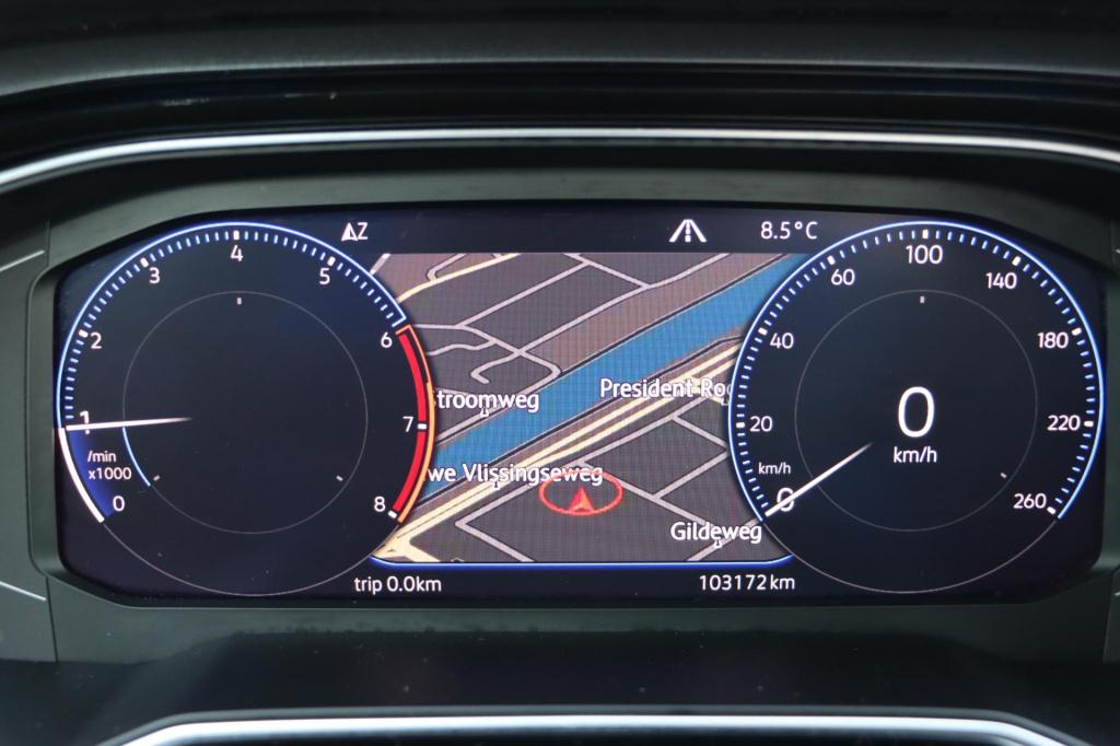 Volkswagen Polo 1.0 tsi highline adaptive | carplay | sensoren