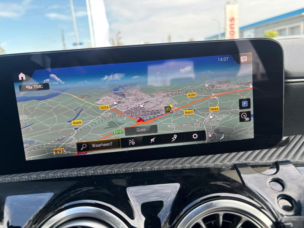 Mercedes-Benz A-Klasse a 250 e 218pk 8g-dct, luxury line, pano dak