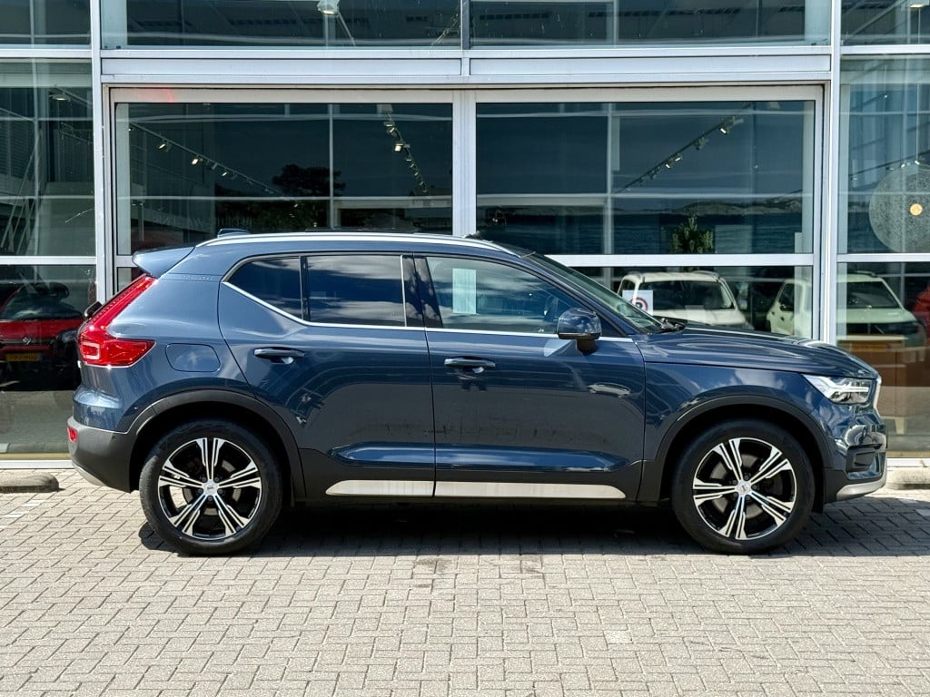 Volvo XC40 t5 262pk recharge inscription| panodak| adap.cruise| 360camera|