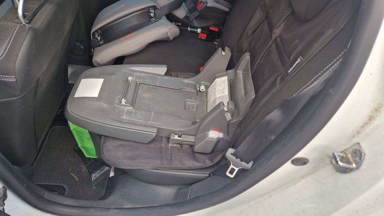 Audi kinderzitje met ISOfix basis