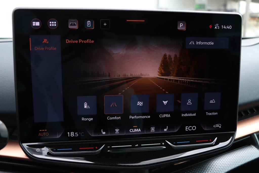 Cupra Tavascan vz adrenaline 82 kwh 340pk | soh 98,9% |