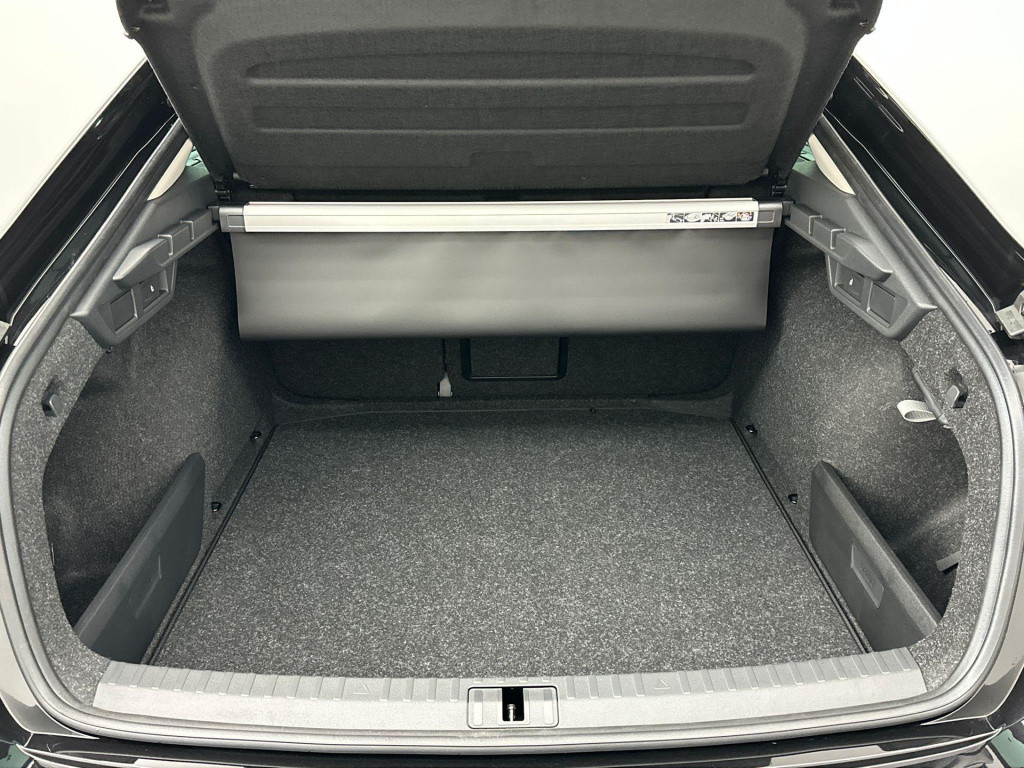Skoda Octavia business edition 1.5 tsi m-hev 85 kw / 115 pk hatc