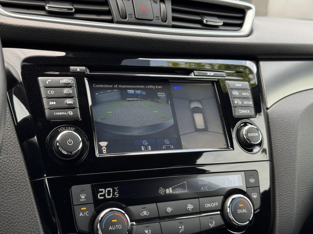 Nissan Qashqai 1.2 tekna + | trekhaak | panoramadak | nappa leder | bose au