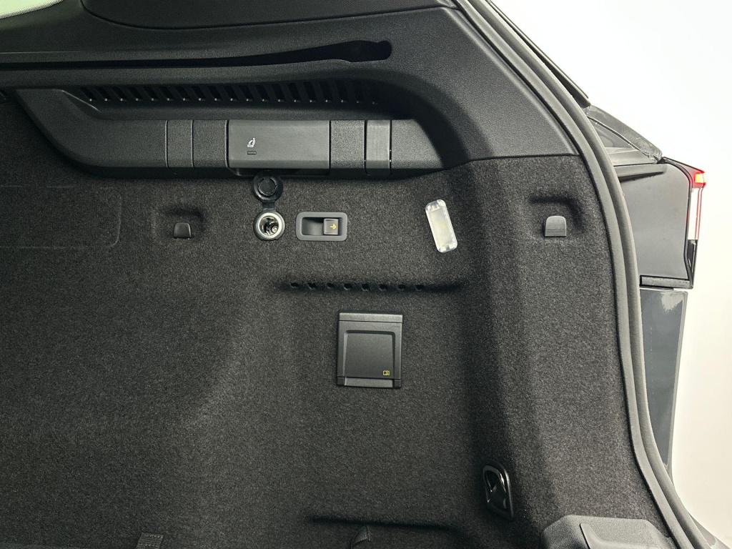 Volkswagen Tayron 1.5 ehybrid r-line