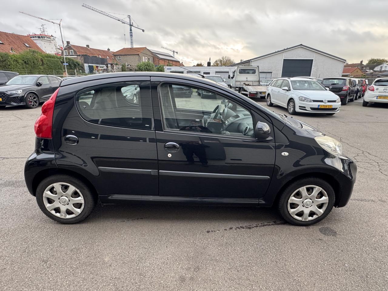 Peugeot 107 1.0-12V Sublime 5 deurs AIRCO NAP ! ! !