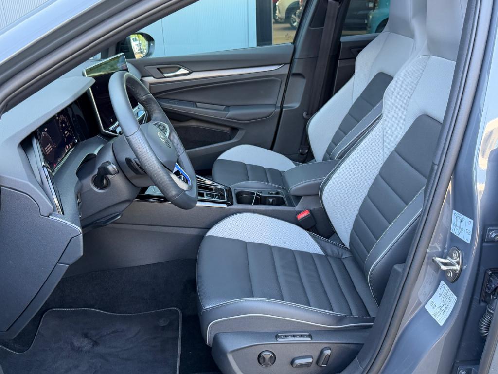 Volkswagen Golf 1.5 ehybrid 272pk gte | panoramadak | leder | 360 camera | 