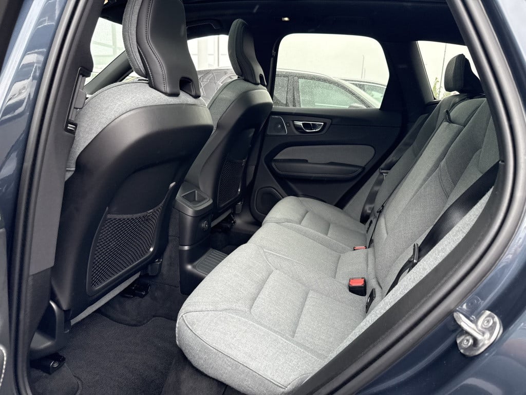 Volvo XC60 t8 455pk recharge inscription| full options !!