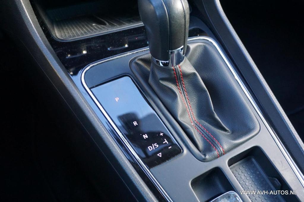 Seat Leon st 1.8 tsi fr business intense dsg automaat