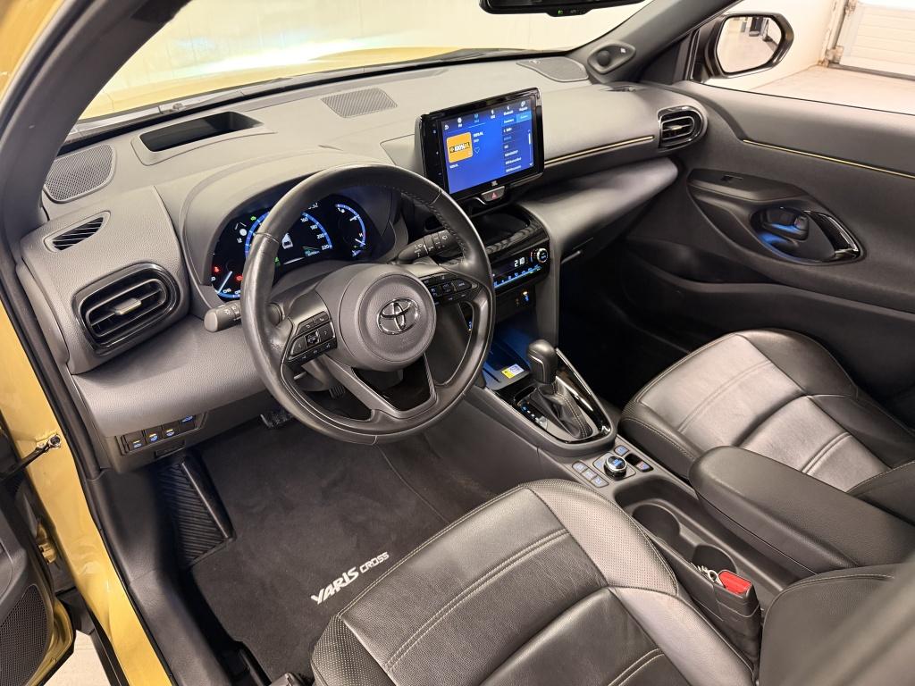 Toyota Yaris Cross 1.5 hybrid launch edition| jbl |hud| awd| stoelverw+stuu