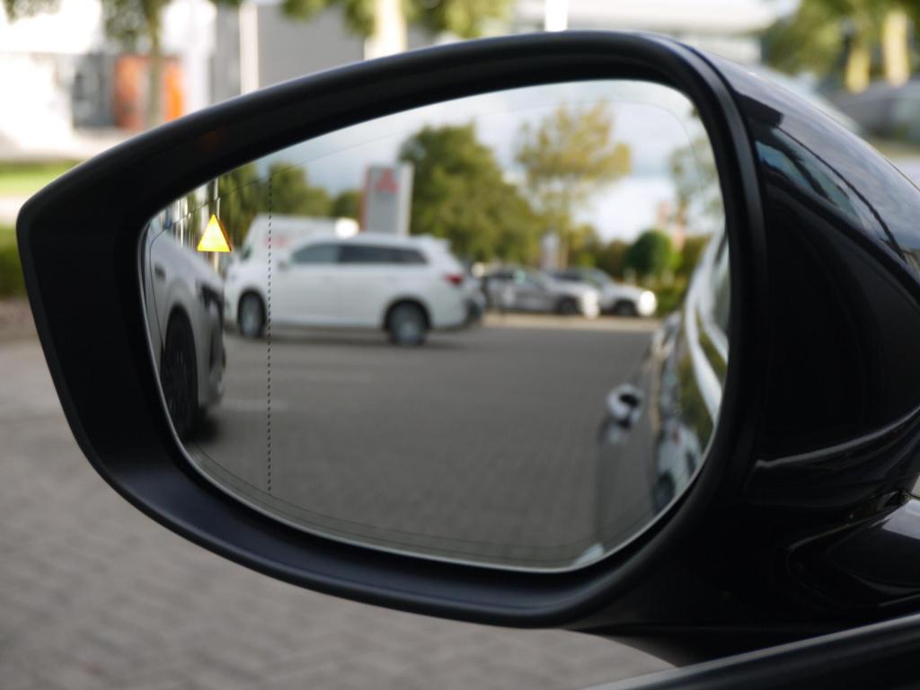 Mazda 3 2.0 e-skyactiv-x m hybrid 180 comfort met bose|trekhaak|rijklaar