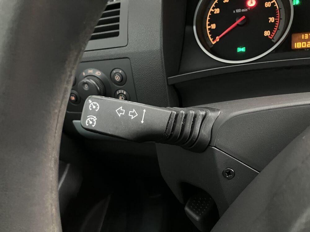 Opel Zafira 1.8 Essentia 7 Persoons