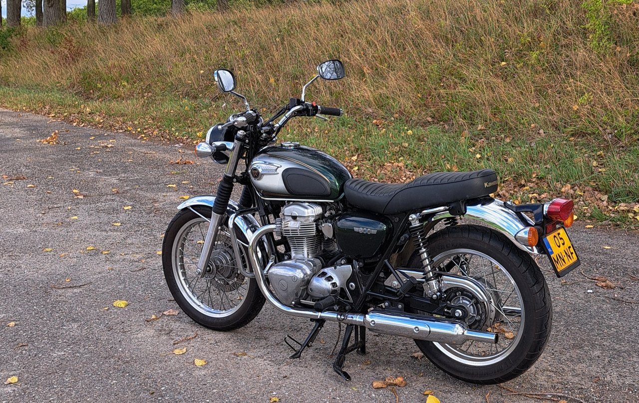 Kawasaki W800 2012