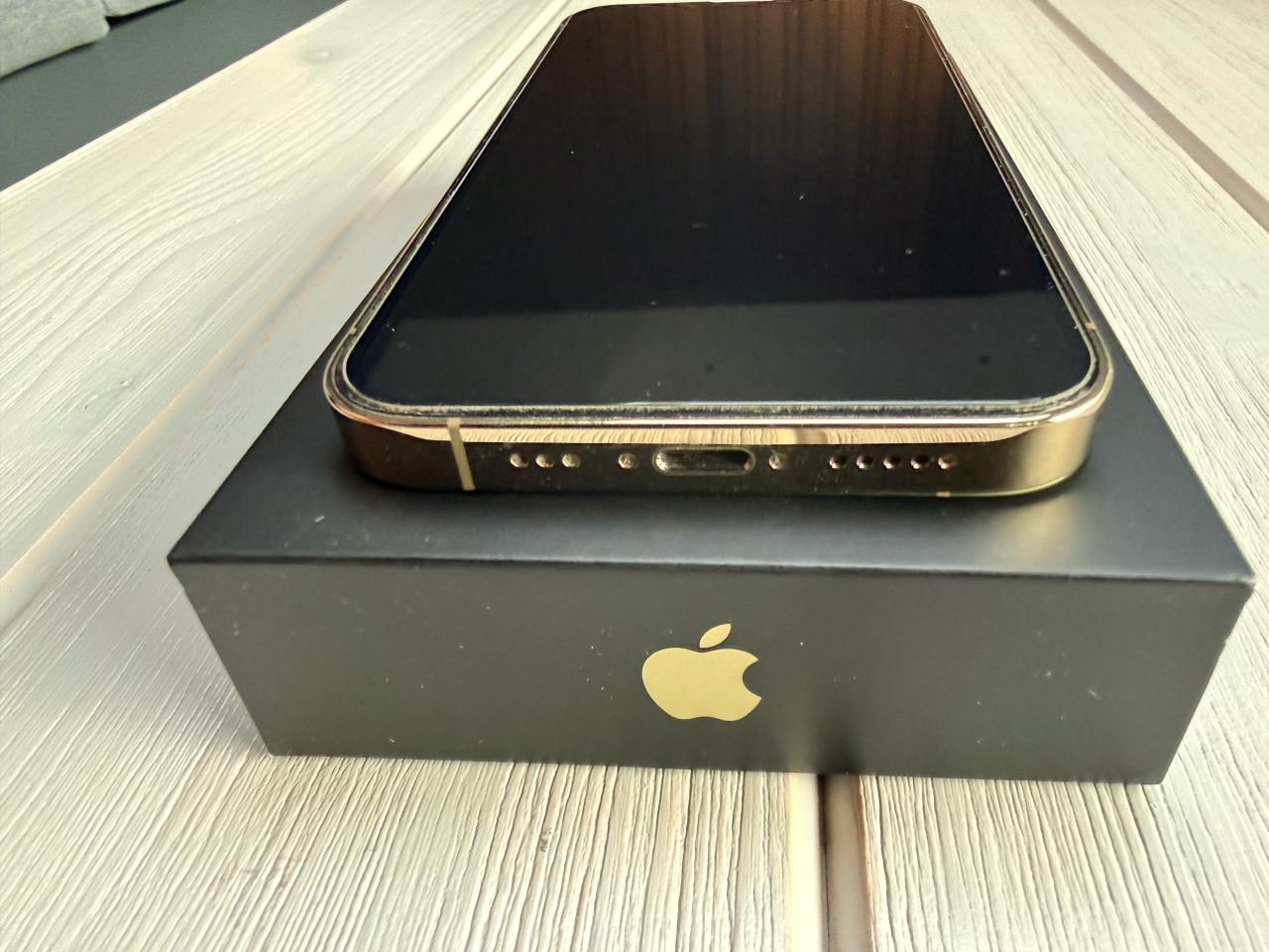Prachtige Apple iPhone 13 Pro 128 GB Goud – Krasvrij!