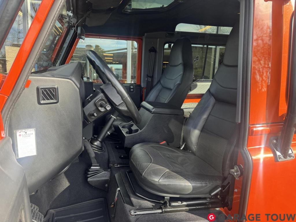 Land Rover Defender 2.2 d sw 90" adventure+ limited edition